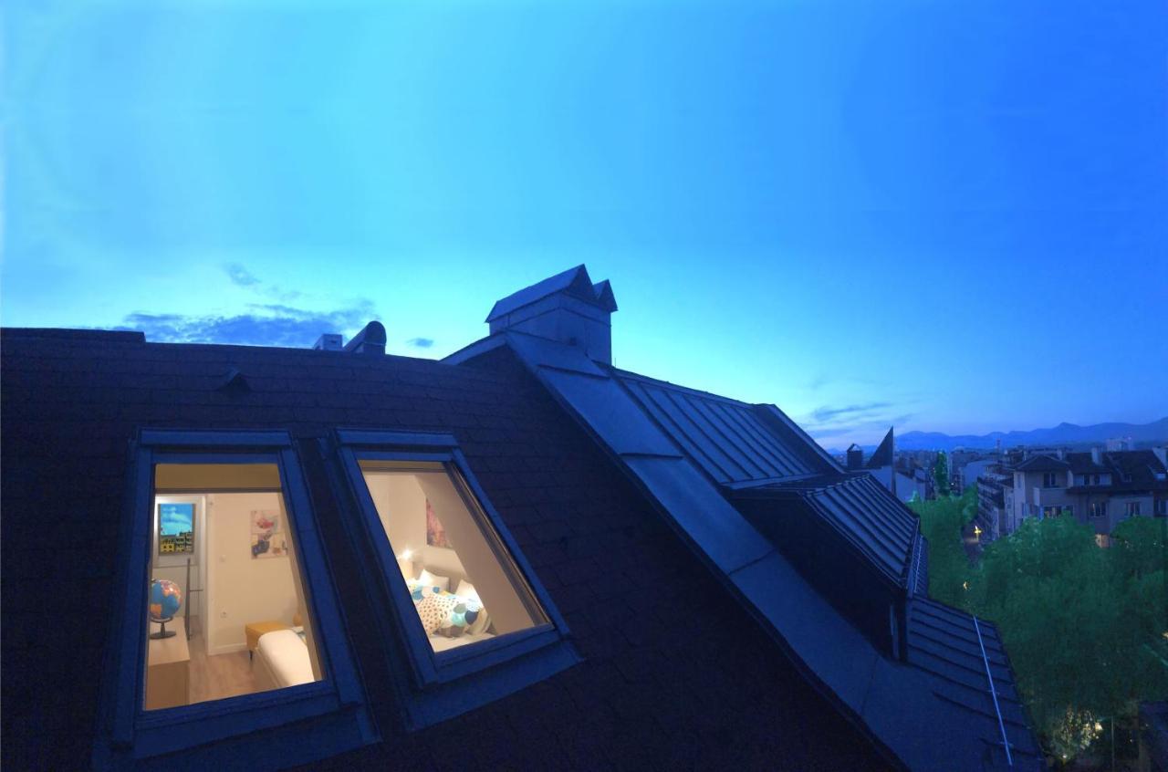 Unique Luxurious Jacuzzi Penthouse Duplex In City Center! 2 Baths! Free Parking! Sofia Zewnętrze zdjęcie